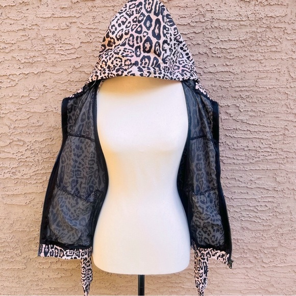 Onzie leopard print Breakaway jacket - Picture 5 of 11